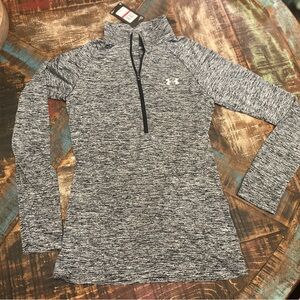 Under Armour Women’s Loose  Heat Gear Zip Pullover Long Sleeve XS NWT